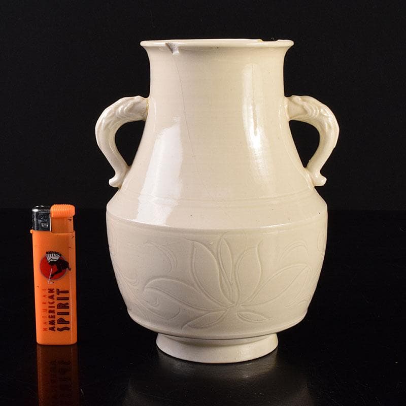 中国　徳化窯白磁　刻花文　双耳瓶　C　6946