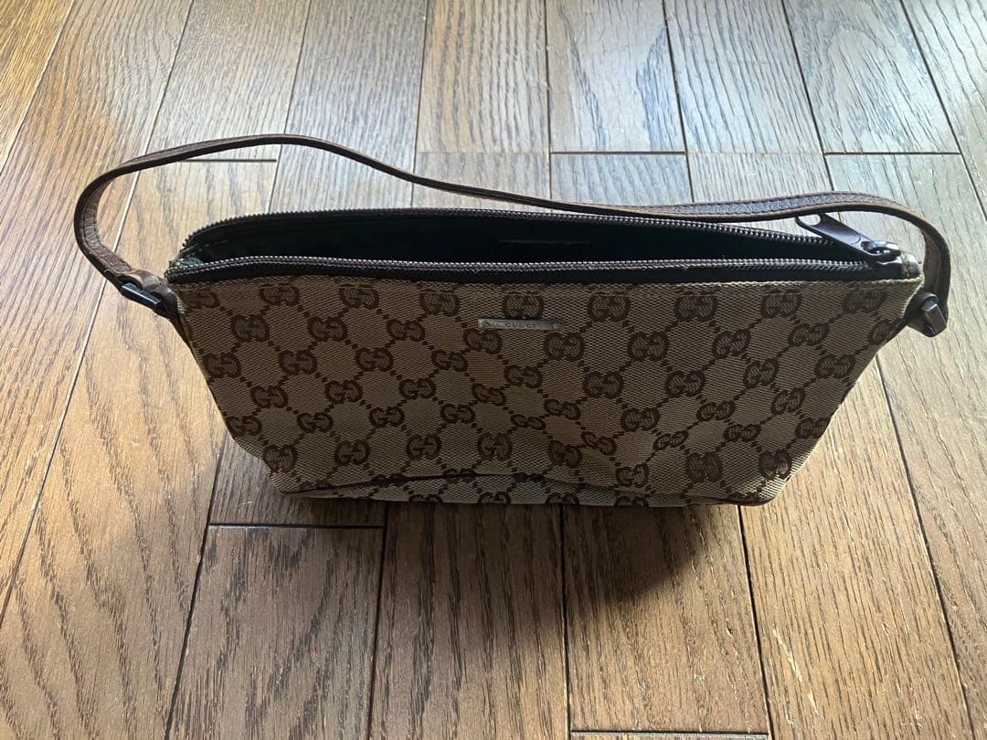グッチ GUCCI アクセサリーポーチ GG キャンバス ハンドバッグ カバン