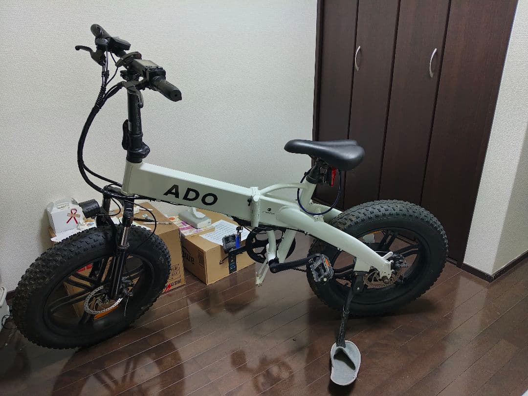 ADOA20F 電動アシスト自転車 ホワイト ファットタイヤ20x4.0