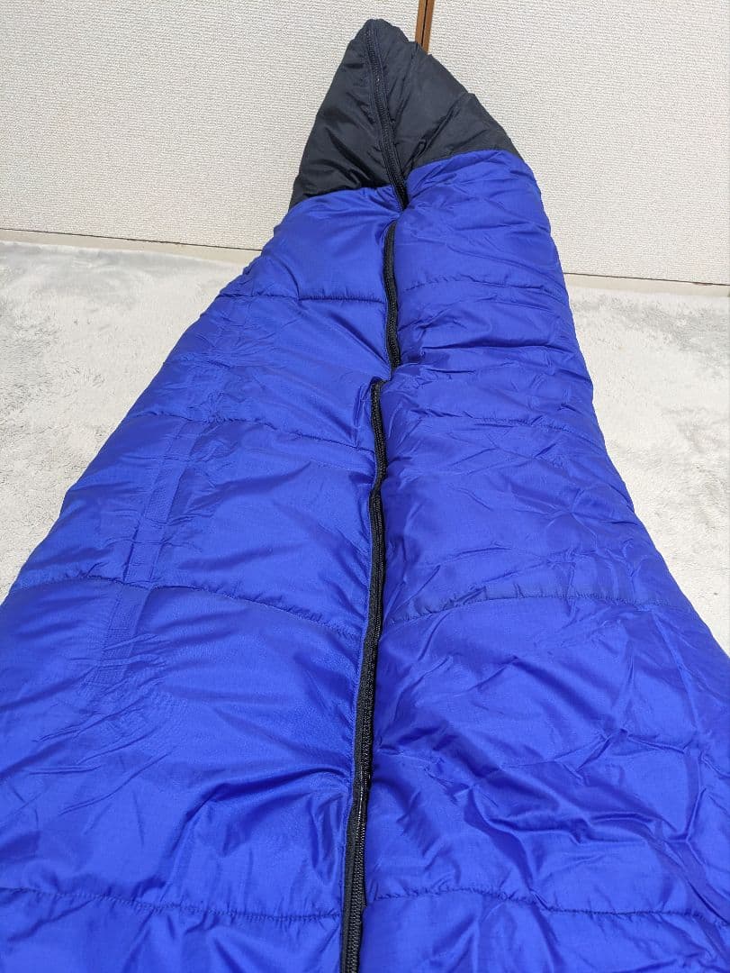 美品　Slow Trek 1300 寝袋 青・黒　イスカ