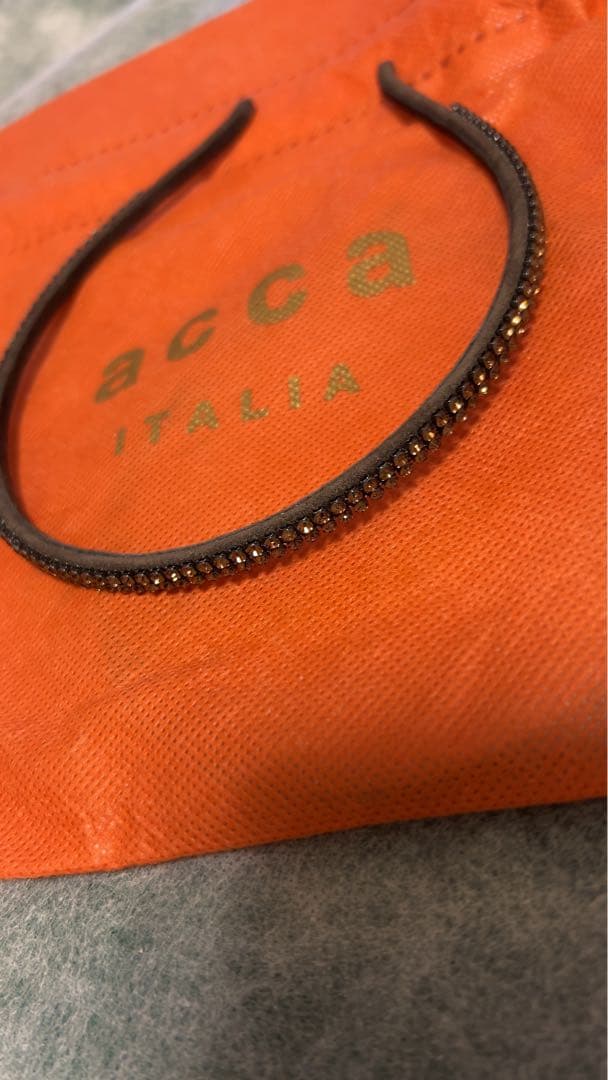 acca カチューシャ