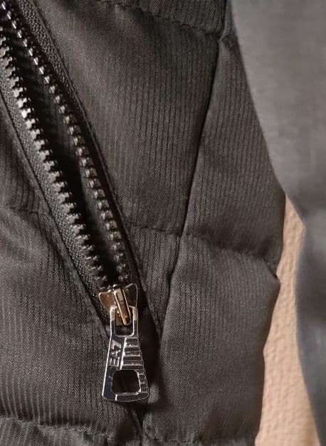 ❴本物·正規❵　エンポリオアルマーニEA7 ブラック ダウンジャケットМサイズ