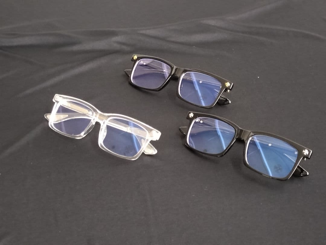 ゴールド装飾付きブラックフレーム　サングラス　伊達メガネ　クロム好きに！