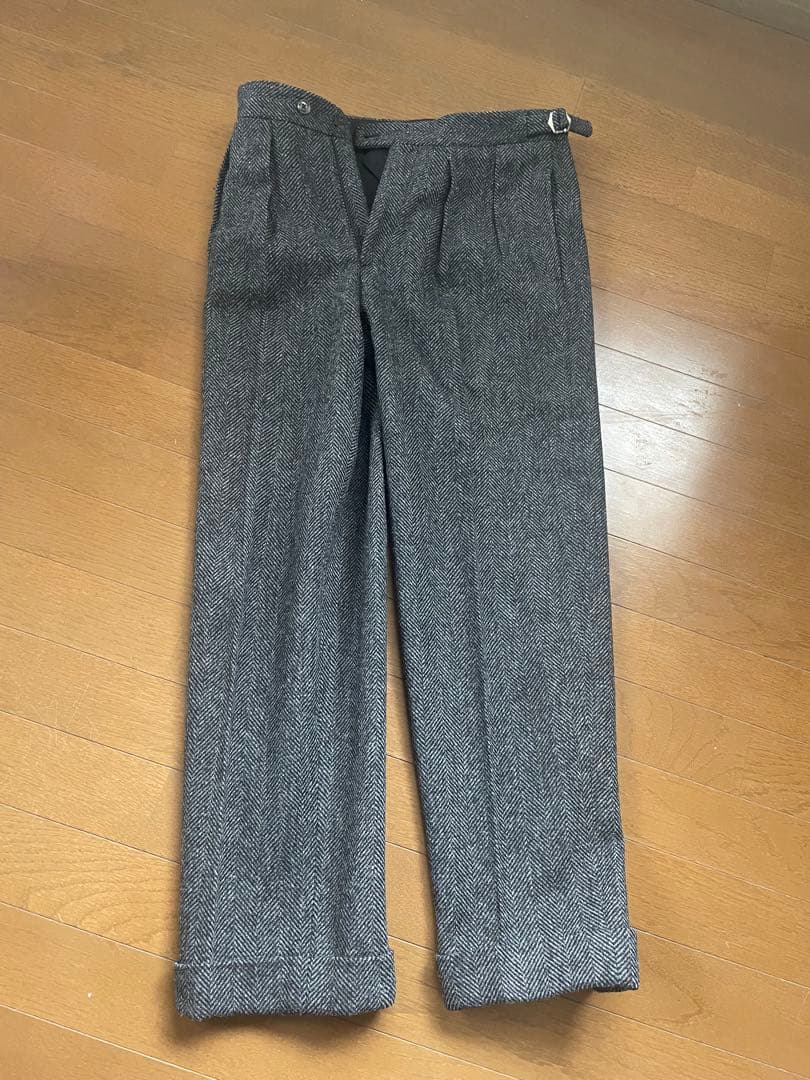 38 BERNARD ZINS グレー　ヘリンボーン　スラックス　ビームスf