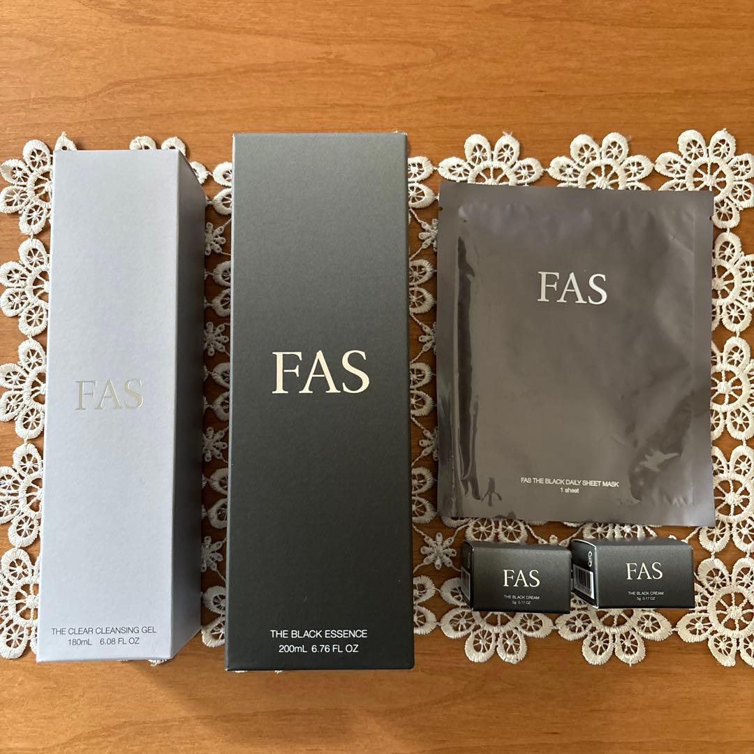 ⭐︎FAS⭐︎ブラックエッセンス・クレンジングジェル・クリーム・マスク