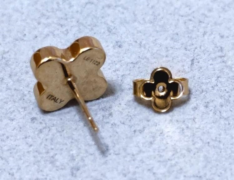 LOUIS VUITTONルイヴィトン　LE1122 　ピアス片耳用　40401