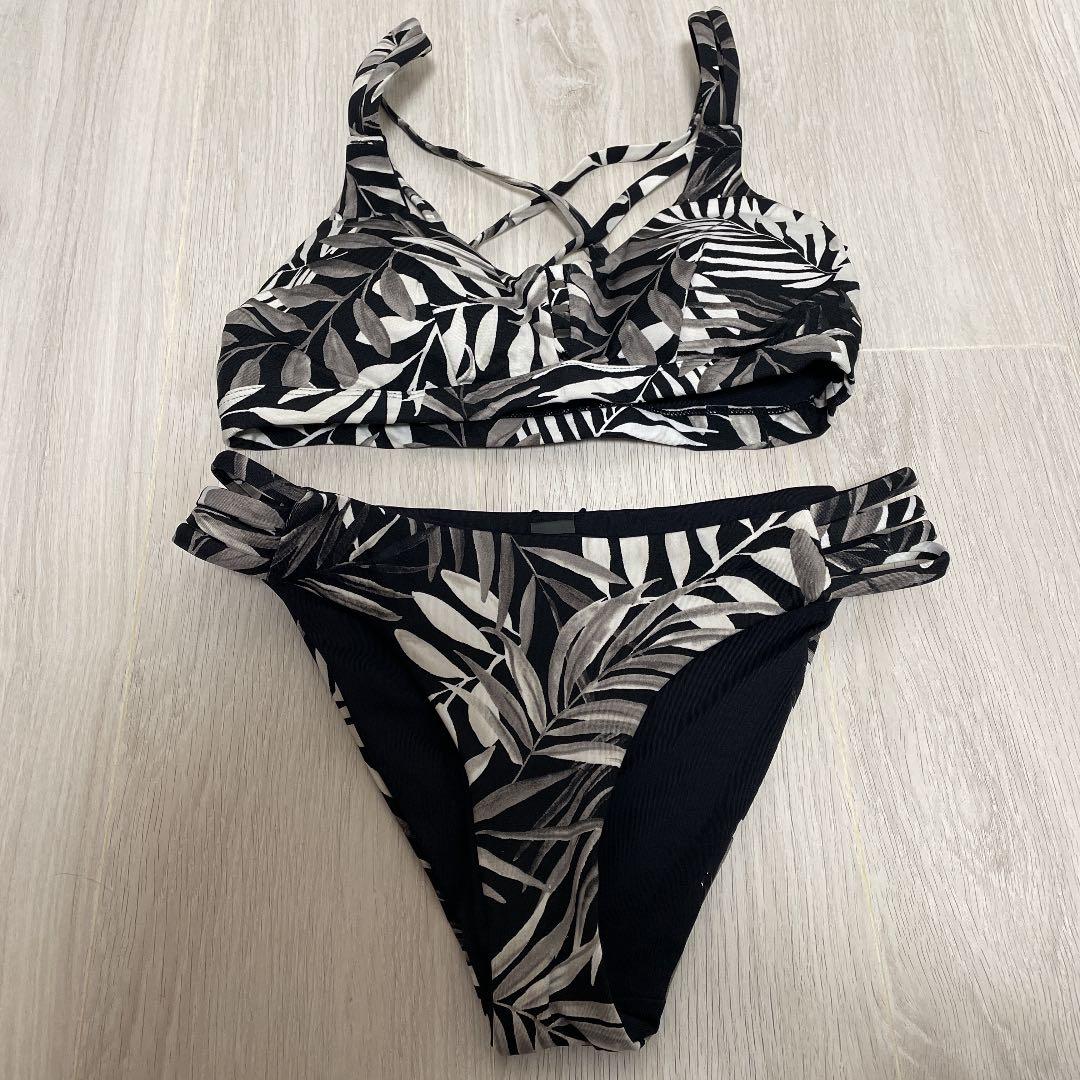 10/15まで値下げ　水着 ビキニ　新品未使用　サーフィン　スキンダイビング