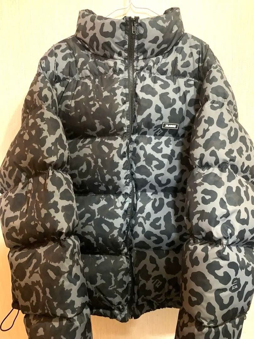 XLARGE迷彩柄ダウンジャケット