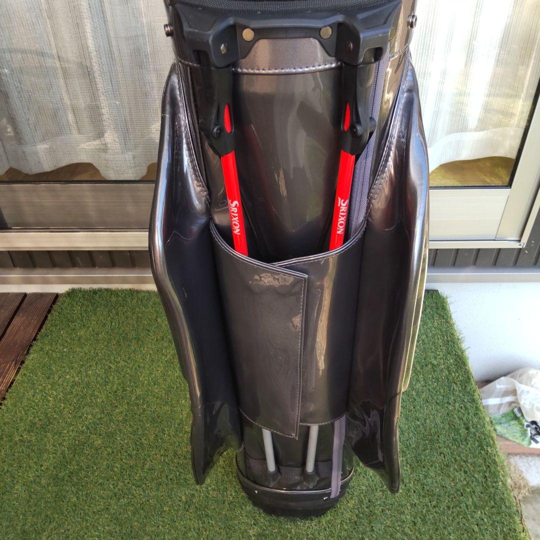 スリクソン　キャディバッグ　スタンドタイプ