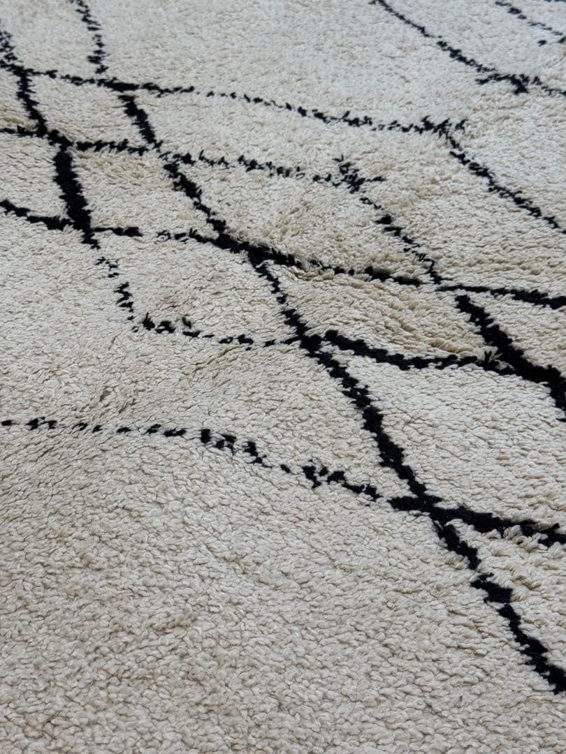 【送料込み】unico HIMAYA(ハイマヤ) ラグ