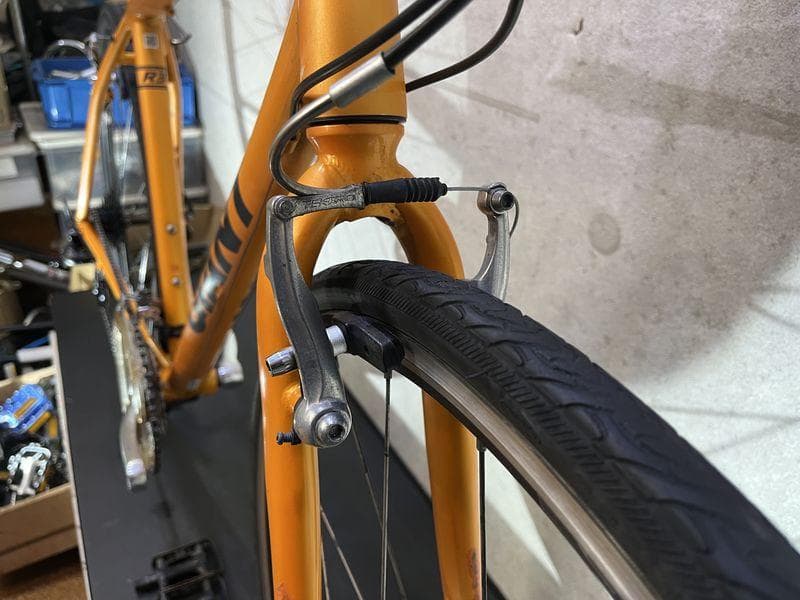 GIANT ESCAPE R3 クロスバイク sizeM　オレンジカラー