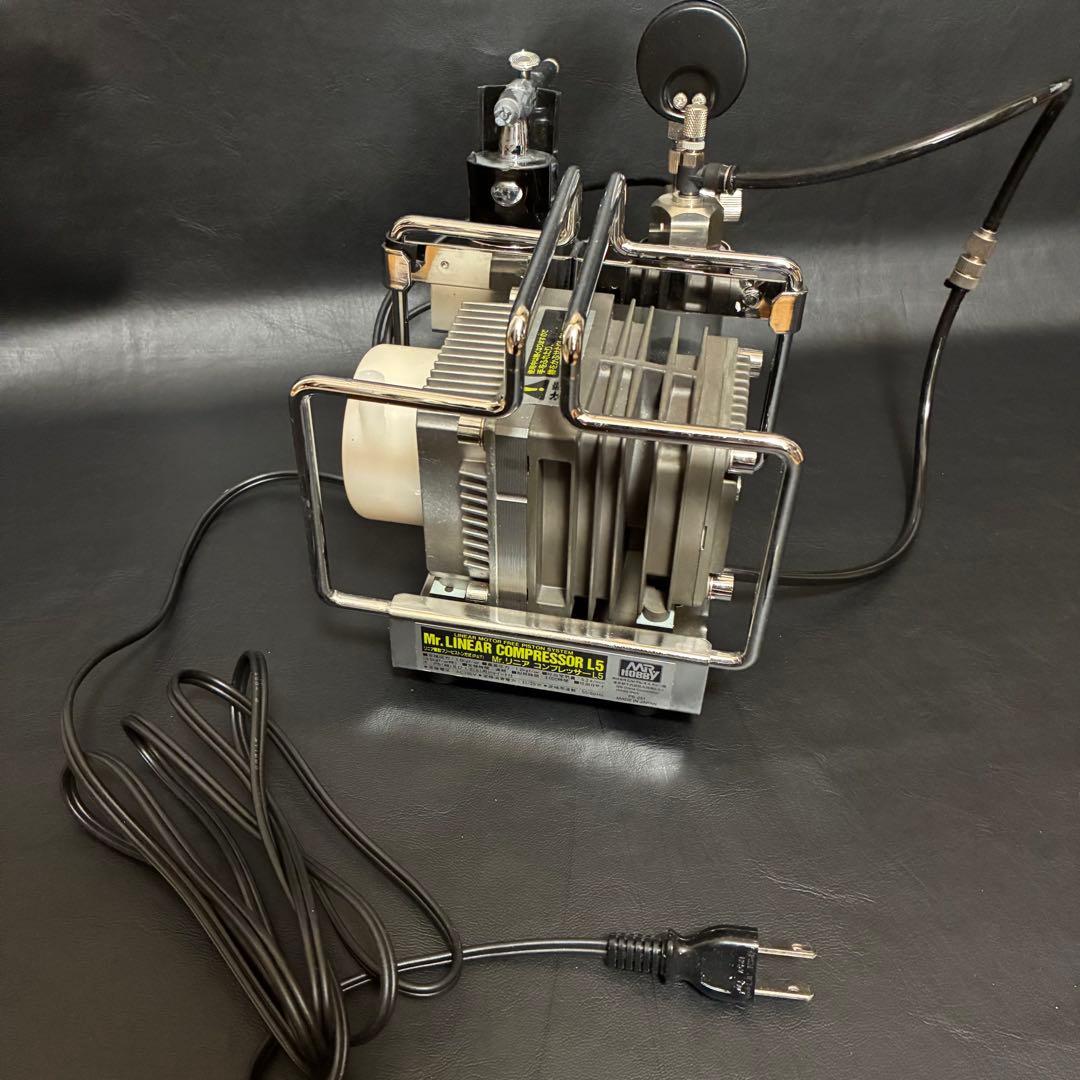 動作確認済み Mr.リニアコンプレッサー L5塗装システムとエアブラシセット