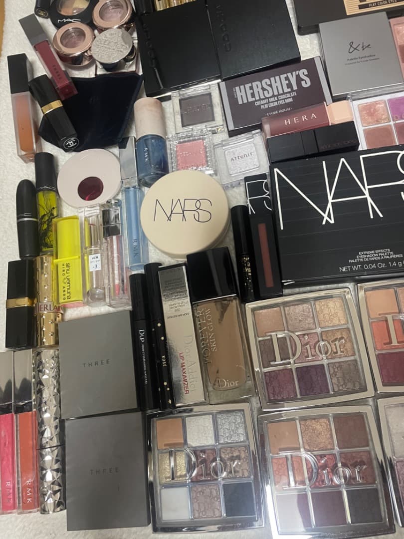 総額70万以上！コスメまとめ売り260点以上