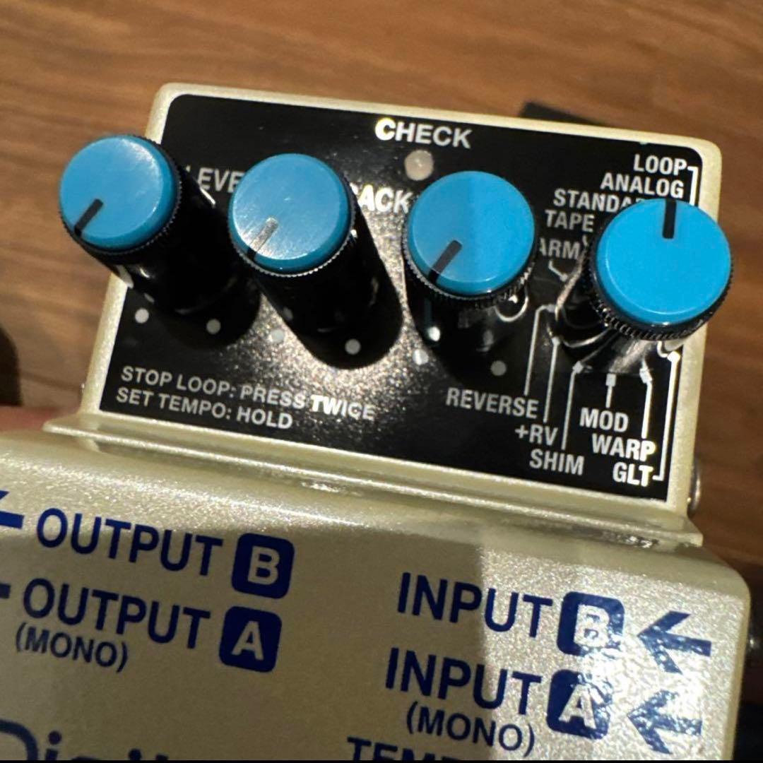 BOSS DD-8 デジタルディレイ　箱あり
