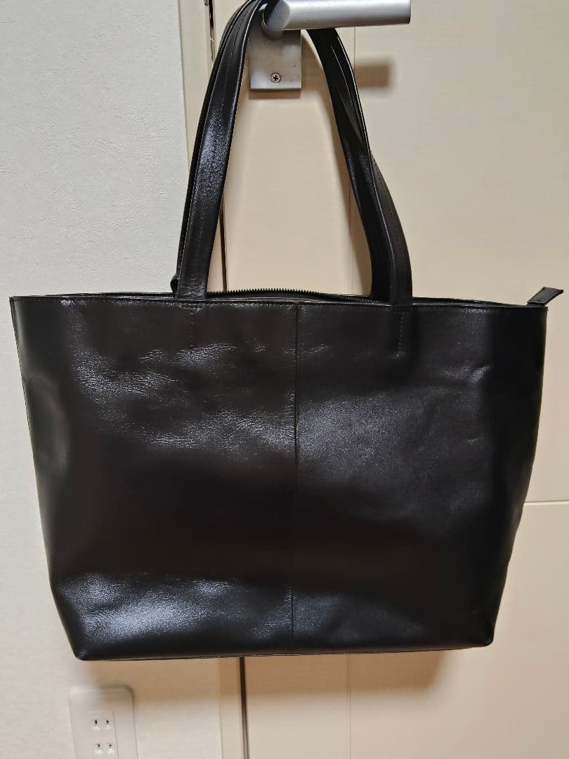 【週末値下】グリーンレーベルリラクシング　黒A4トートバッグ　ビジネスバッグ