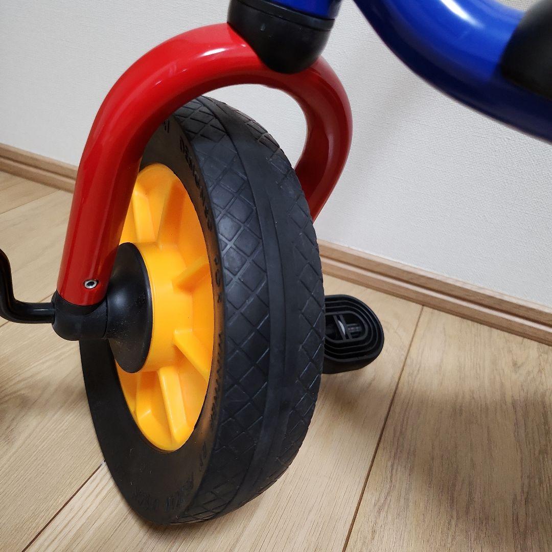 ボーネルンド ペリカンデザイン三輪車 Vハンドル カラー 荷台つき　屋内使用