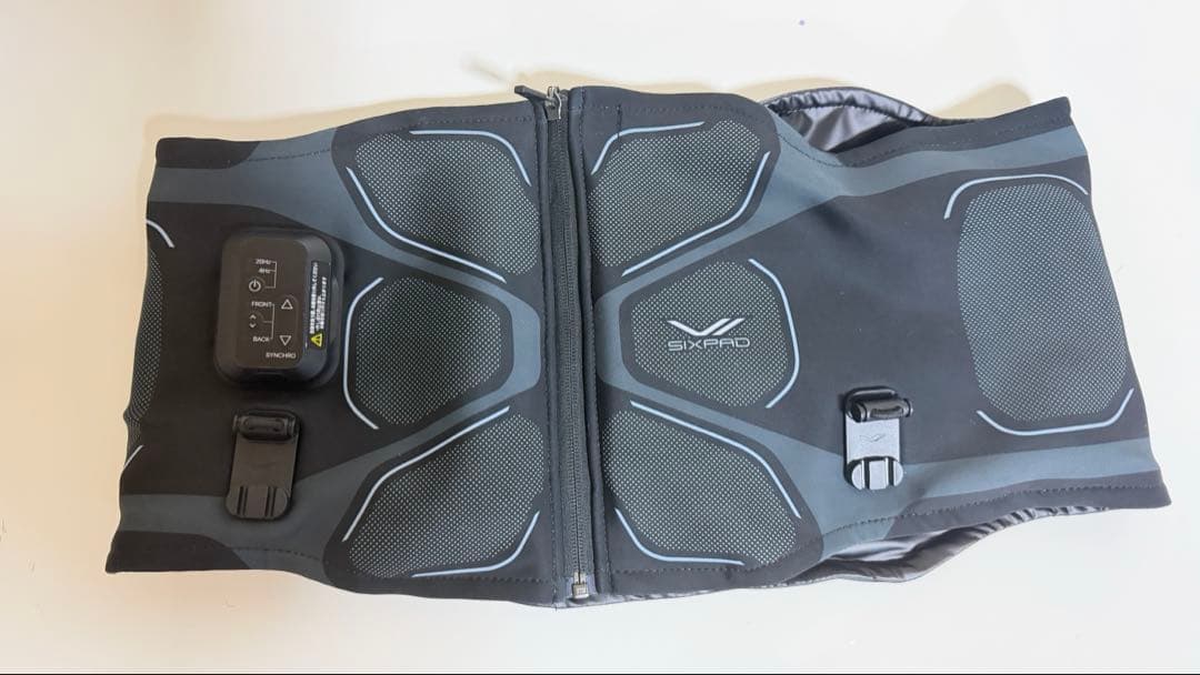 【中古】シックスパッド コアベルト 2 専用コントローラー付