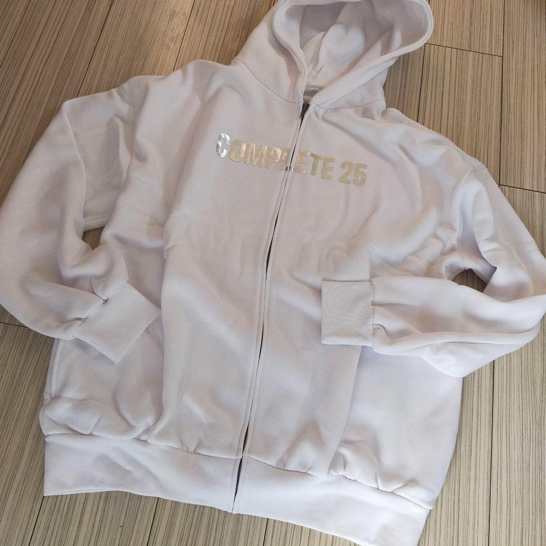 浜崎あゆみ 新品未使用 ジップパーカーコンプリート25 生産終了品 XL 定価