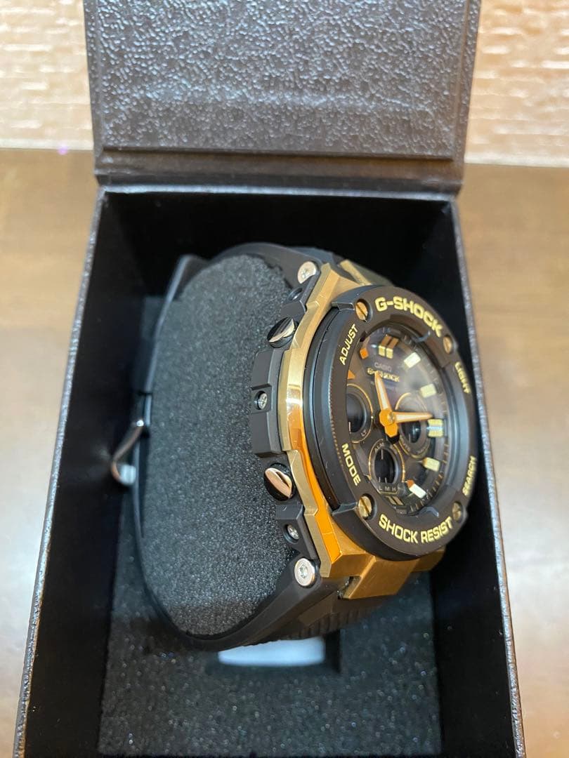 【極美品】G-SHOCK GST-W300G 1A9JF ゴールド 電波ソーラー