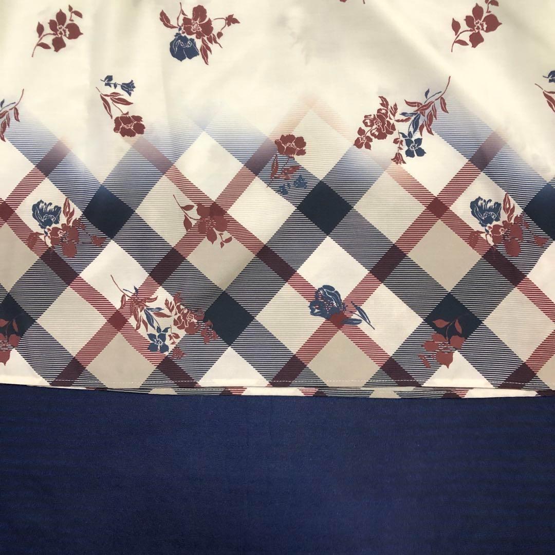 美品　バーバリー　花柄 半袖ロングワンピース ホワイト★★★