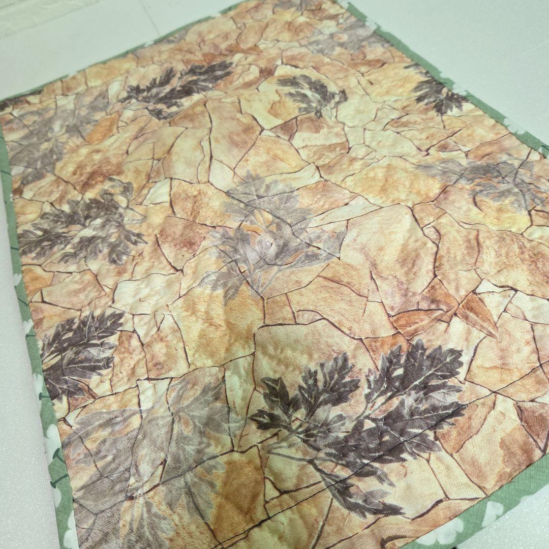 ハンドメイド　パッチワーク　スーちゃんタペストリー