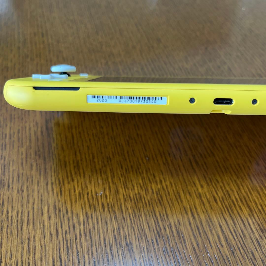 Nintendo Switch Lite イエロー(箱付き)