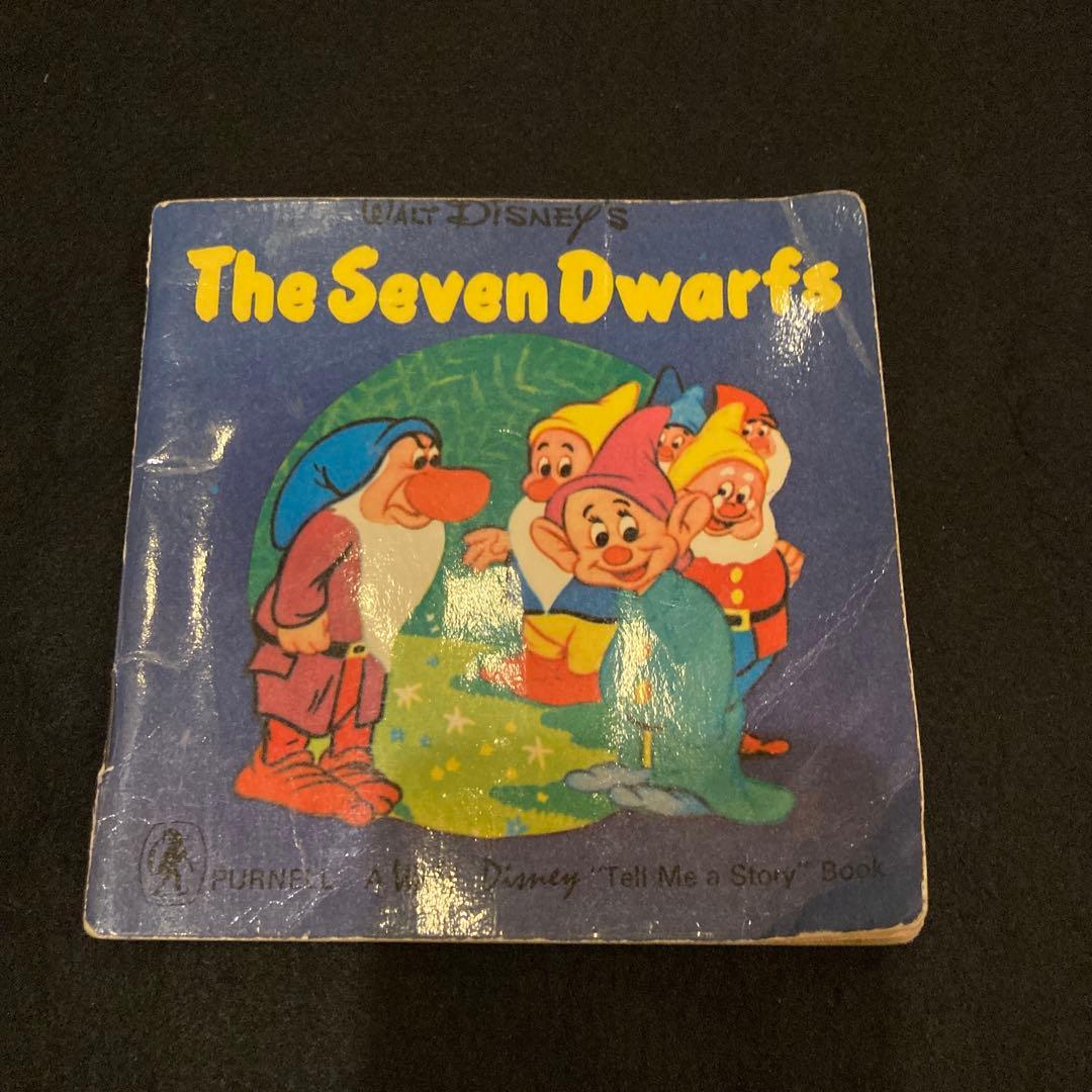 白雪姫のいない7人のこびと　英語　英国製　1970出版 ビンテージ　古本