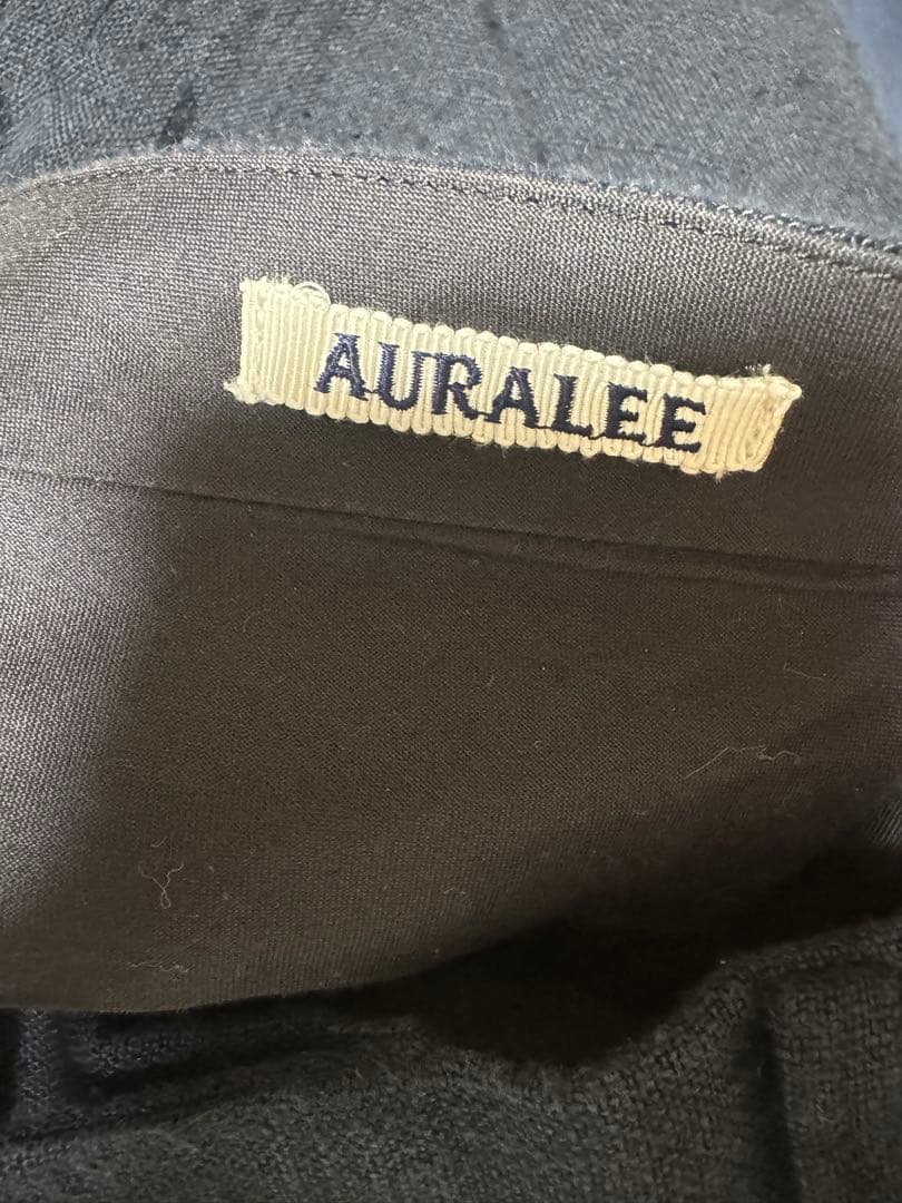 Auralee Linen Silk Tweed Slacksネイビー