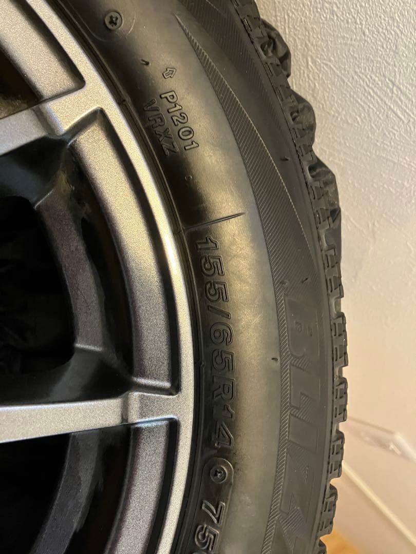 引き取り限定　N-BOX❄スタッドレス4本❄　ブリザック　タイヤカバー付