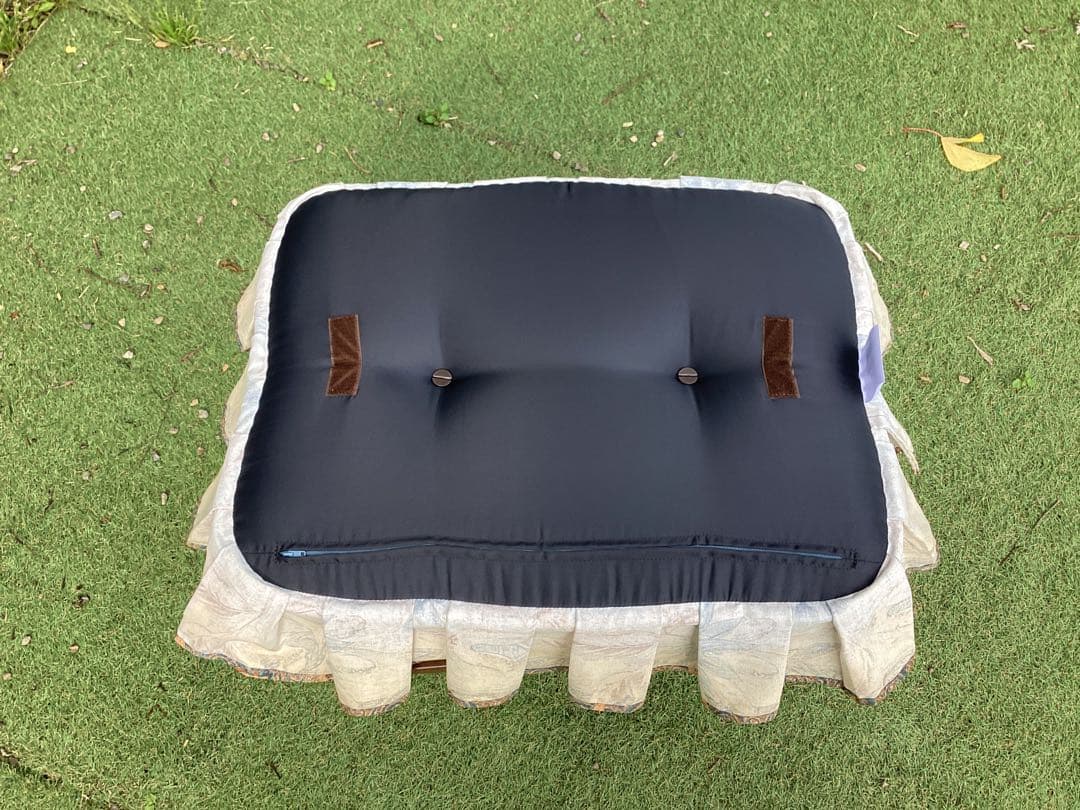 飛騨家具　キツツキマーク　穂高シリーズ オットマン　スツール