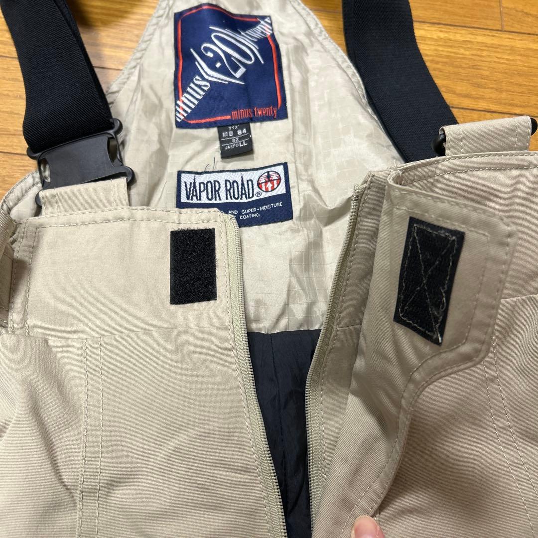 アシックス・minus twenty スノボ　スキーウェア　メンズ　ベージュ