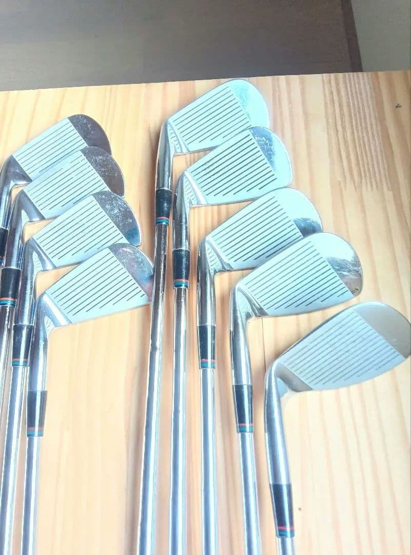 ブリジストン ジャンボ尾崎モデル、右利き用、アイアン 9本 セット、中古品