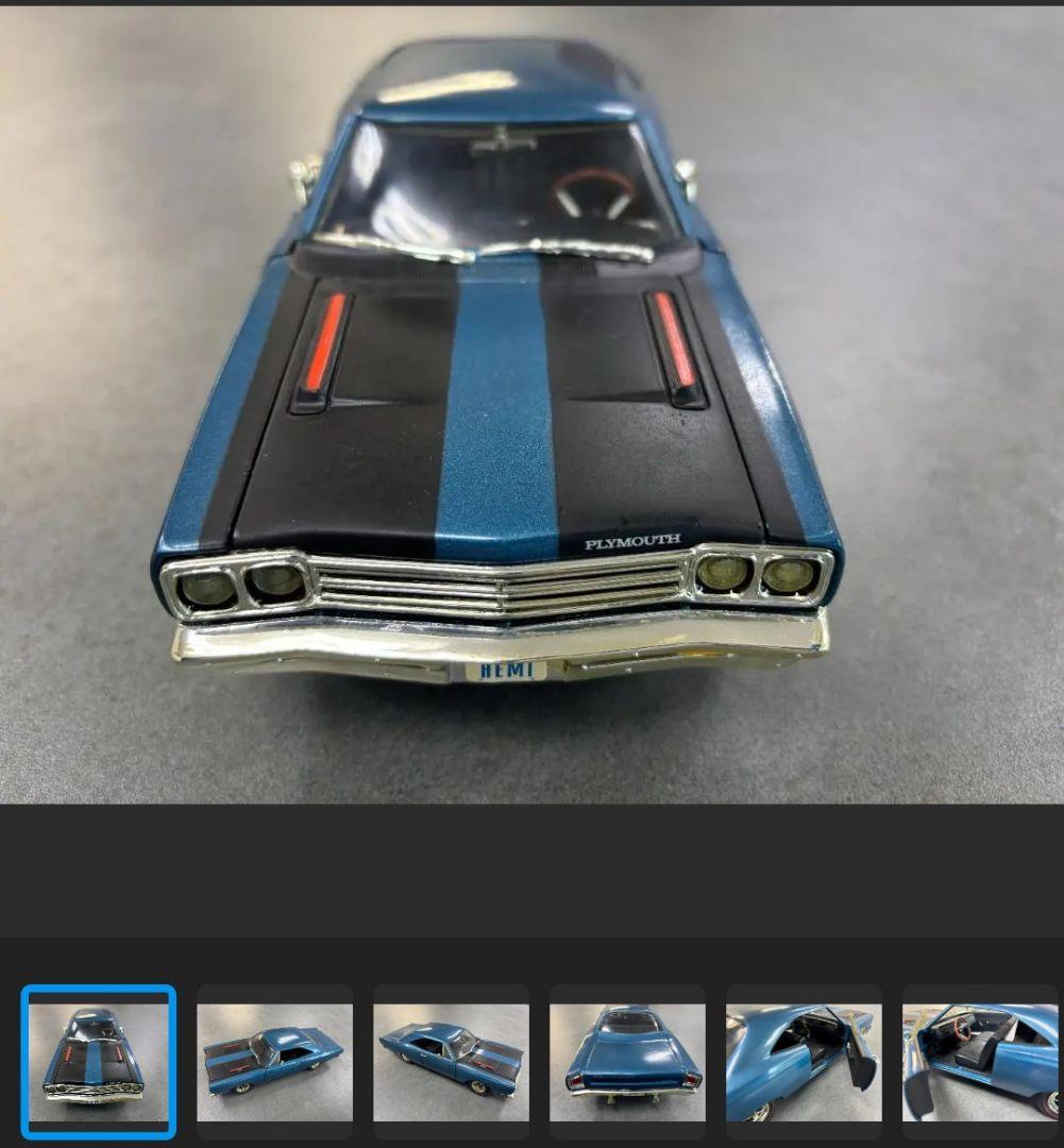 mineo様　ERTL CHRYSLER・Chevrolet1/18