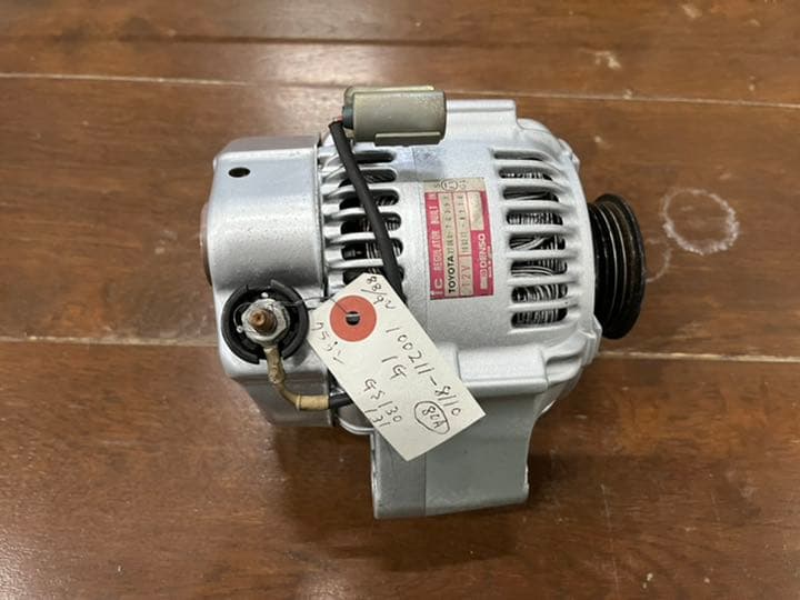 M-4 トヨタクラウン　オルタネーター　ダイナモ　GS130 131