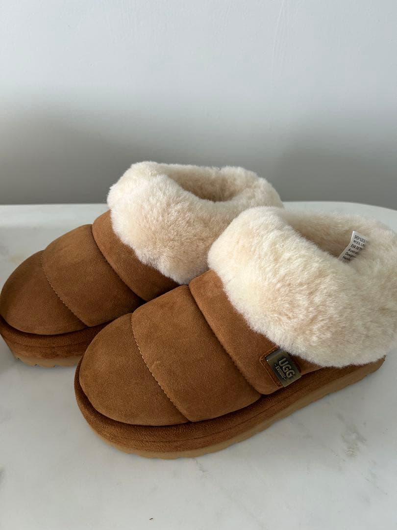 ミ*コ様 新品　UGG エクスプレス　ムートンブーツ　厚底　EU38