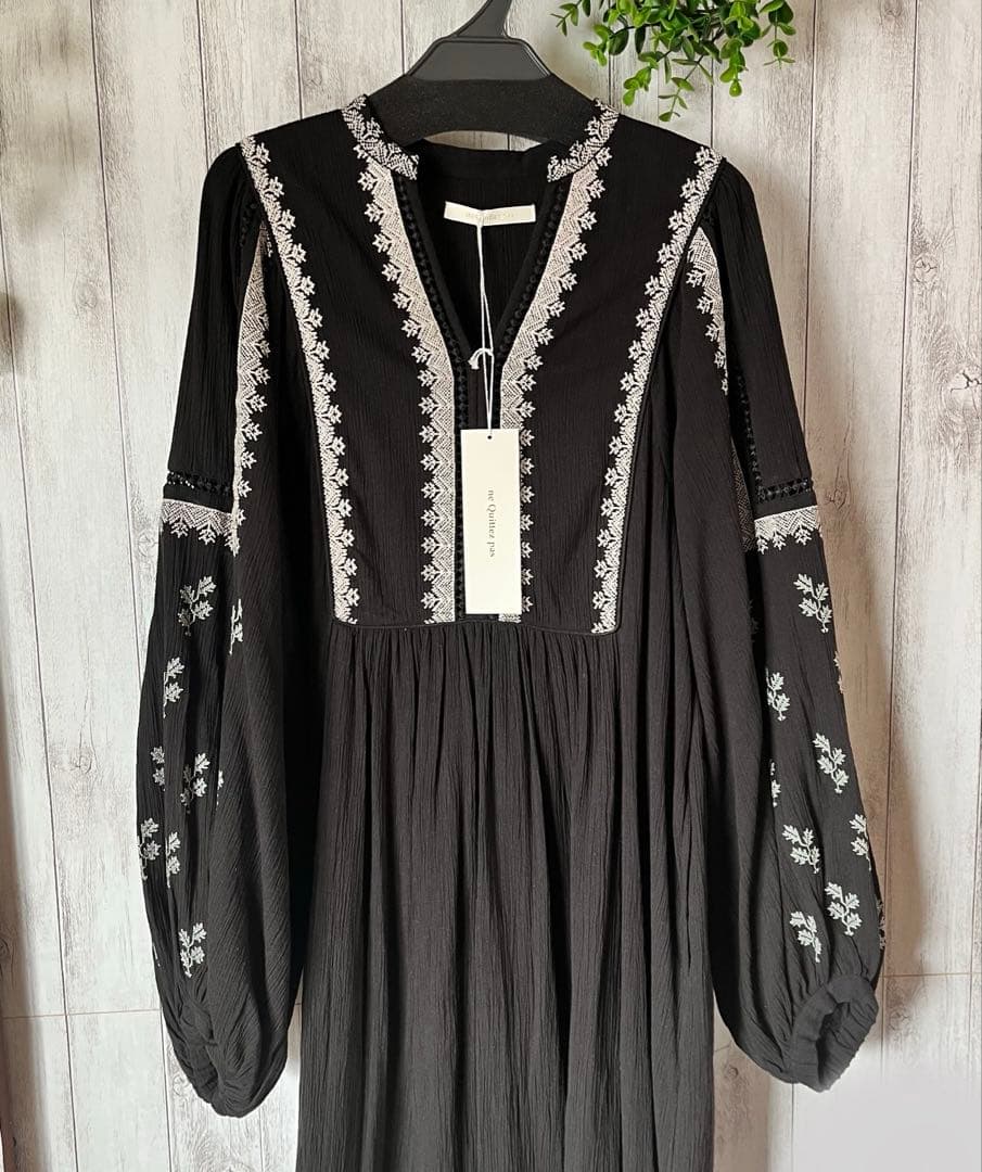 ももこ【ヌキテパ】 コットン ガーゼ リーフ エンブロイダリーヨークドレス