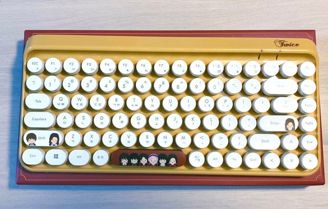 TWICE 韓国公式キーボード