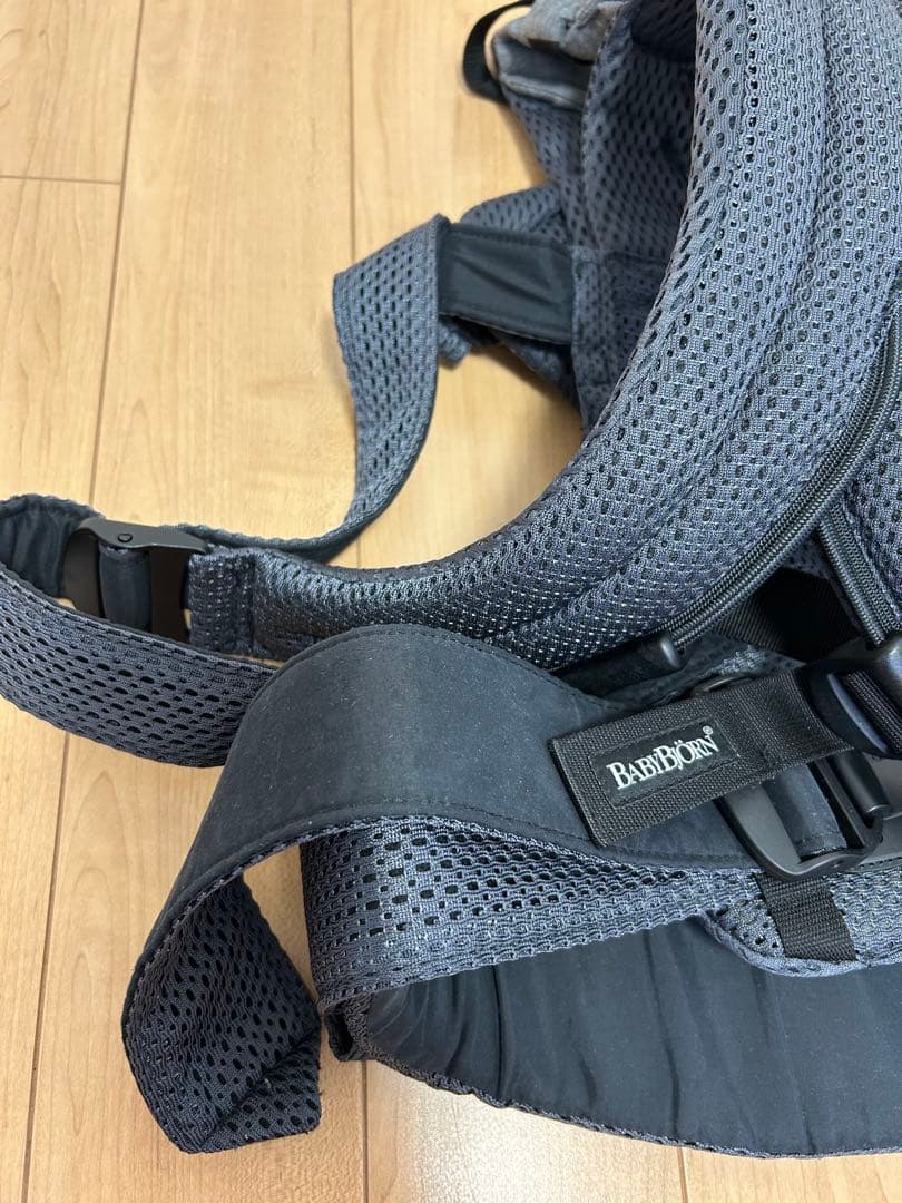 わだ【美品】ベビービョルン ベビーキャリアHARMONYアンスラサイト