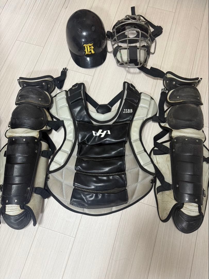 ハタケヤマキャッチャー防具軟式用 キャスター付きバッグ