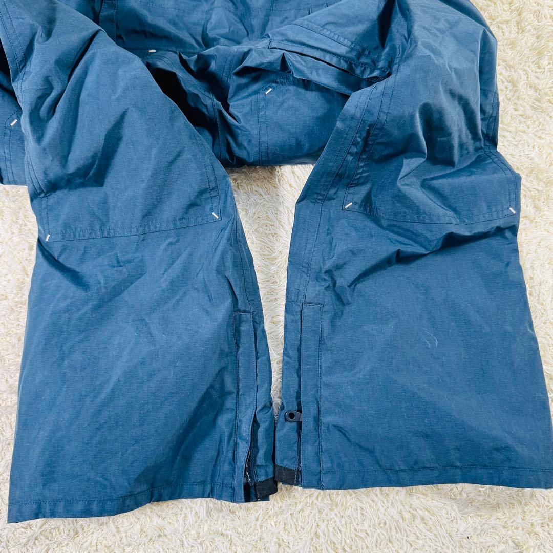 【美品】BURTON　ゴアテックス　ZEALOUS　ビブパンツ　紺　M