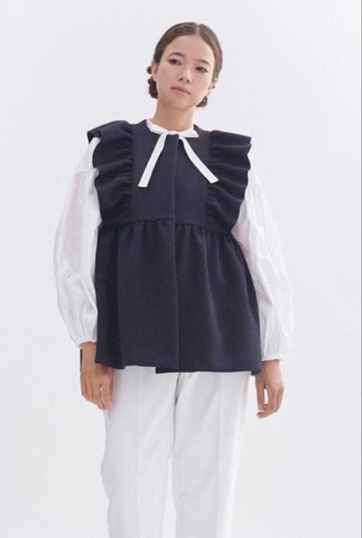 Yori フリルギャザージレ　ネイビー　定価35200円