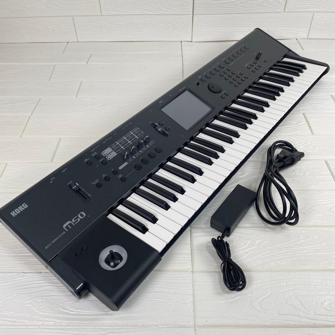 KORG シンセサイザー61鍵 M50-61