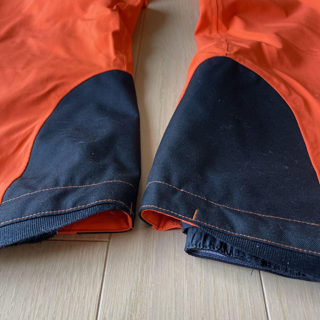 サロモン　SALOMON スキーウェア上下　サイズM （L相当）中古