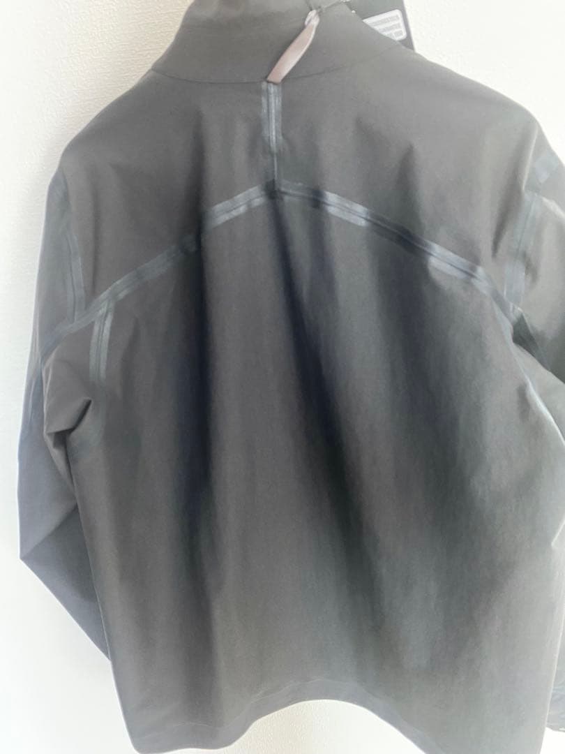 P*n様 新品タグ付 Arc'teryx Veilance Field Soft