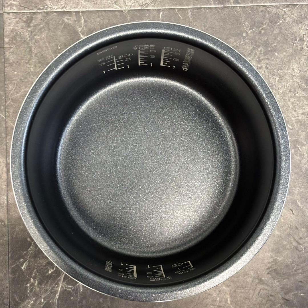 ♪送料込！2024年製象印 マイコン炊飯ジャー NL-DB10（WA ホワイト）