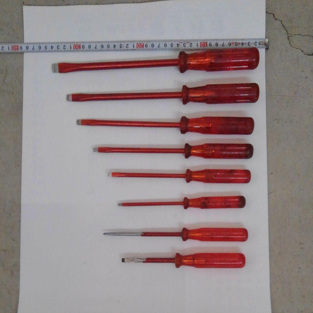 PBのマイナスドライバー8本です