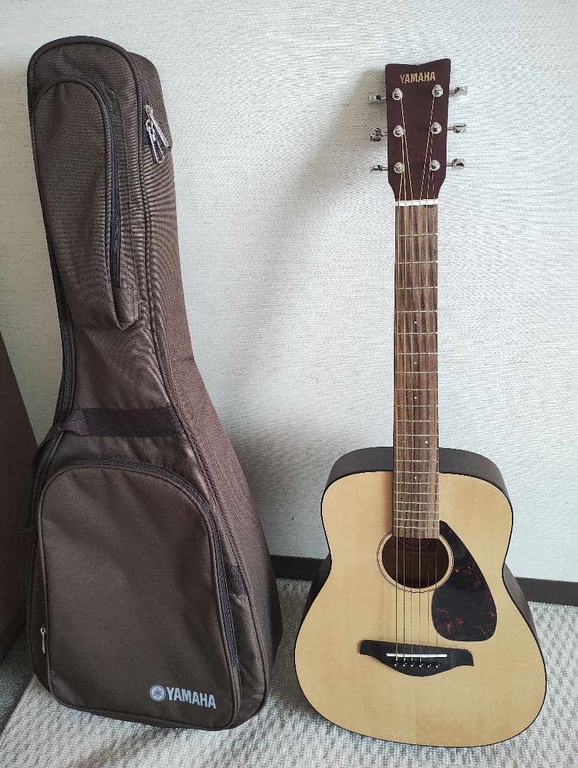 【GYP】初心者セット　ミニギター カポ　ピック　JR2 NT　ケース