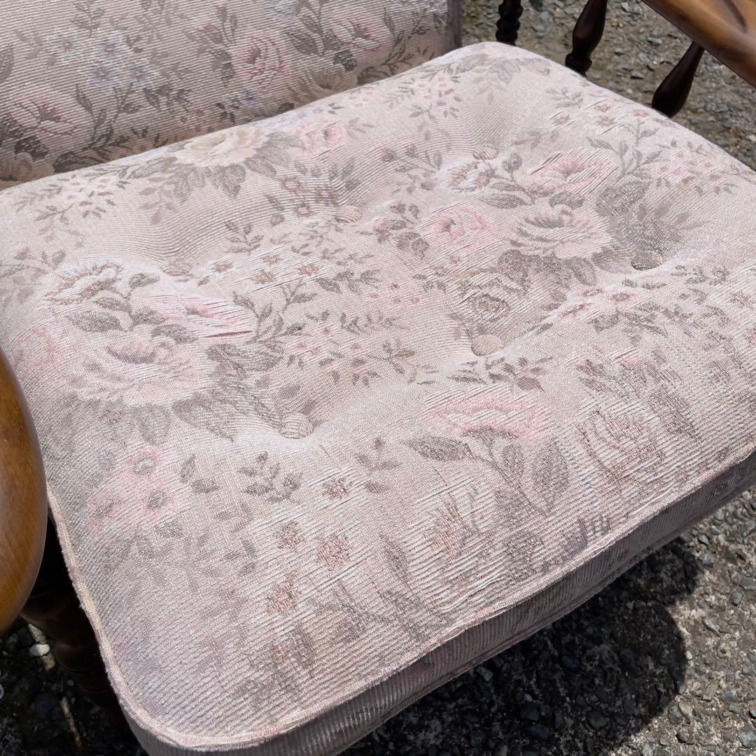 ① カリモク リクライニングチェア パーソナルチェア チェア 花柄　コロニアル