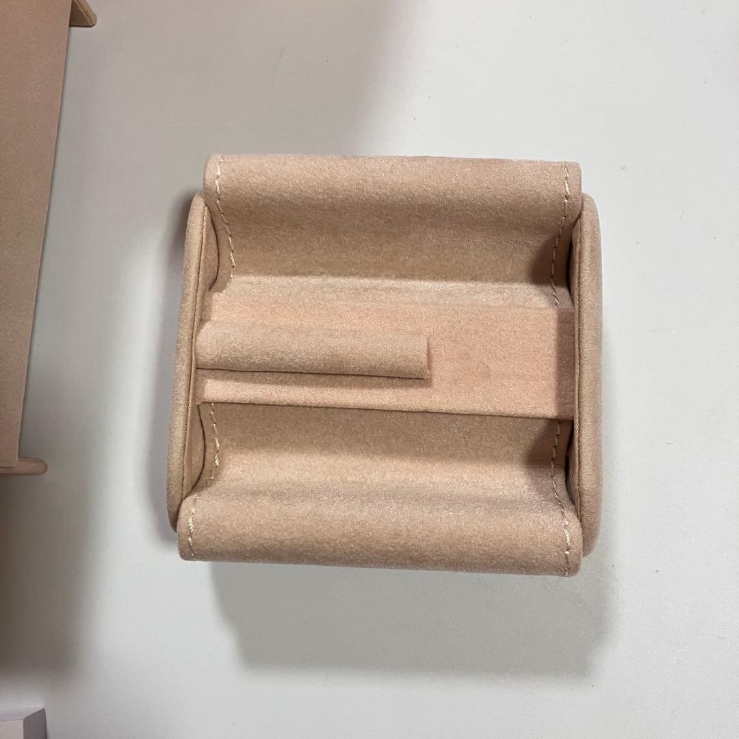 極美品　エルメス　腕時計　ケース　空箱　現行品　保証書　取扱説明書付き