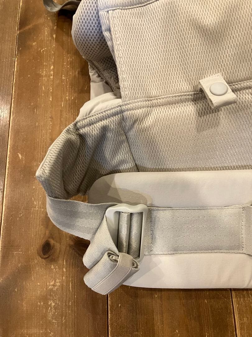 【美品/取説・箱あり】ベビーキャリアオン ピトレスク×ユナイテッドアローズ